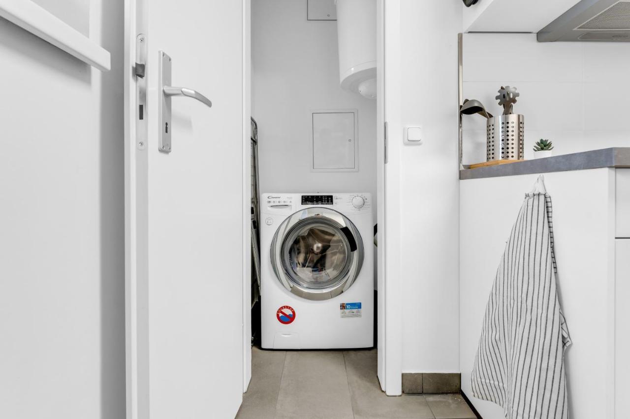 2 Apartments,4 Betten,zentral Am Sbahnhof Koepenick,vollmoebliert Appartamento *